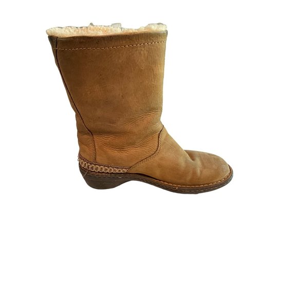 Ugg Sherpa Lined Leather and Sheepskin Booties‎ size 6 - Picture 4 of 14